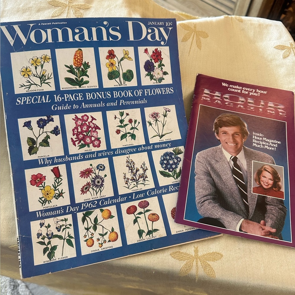 Vintage Woman's Day January 1962 Flowers / Recipes / Ads & Hour Magazine